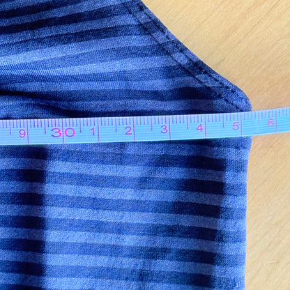 Under Armour Size U/Arm 35cm (XS) Black & Grey Racerback Athletic Top