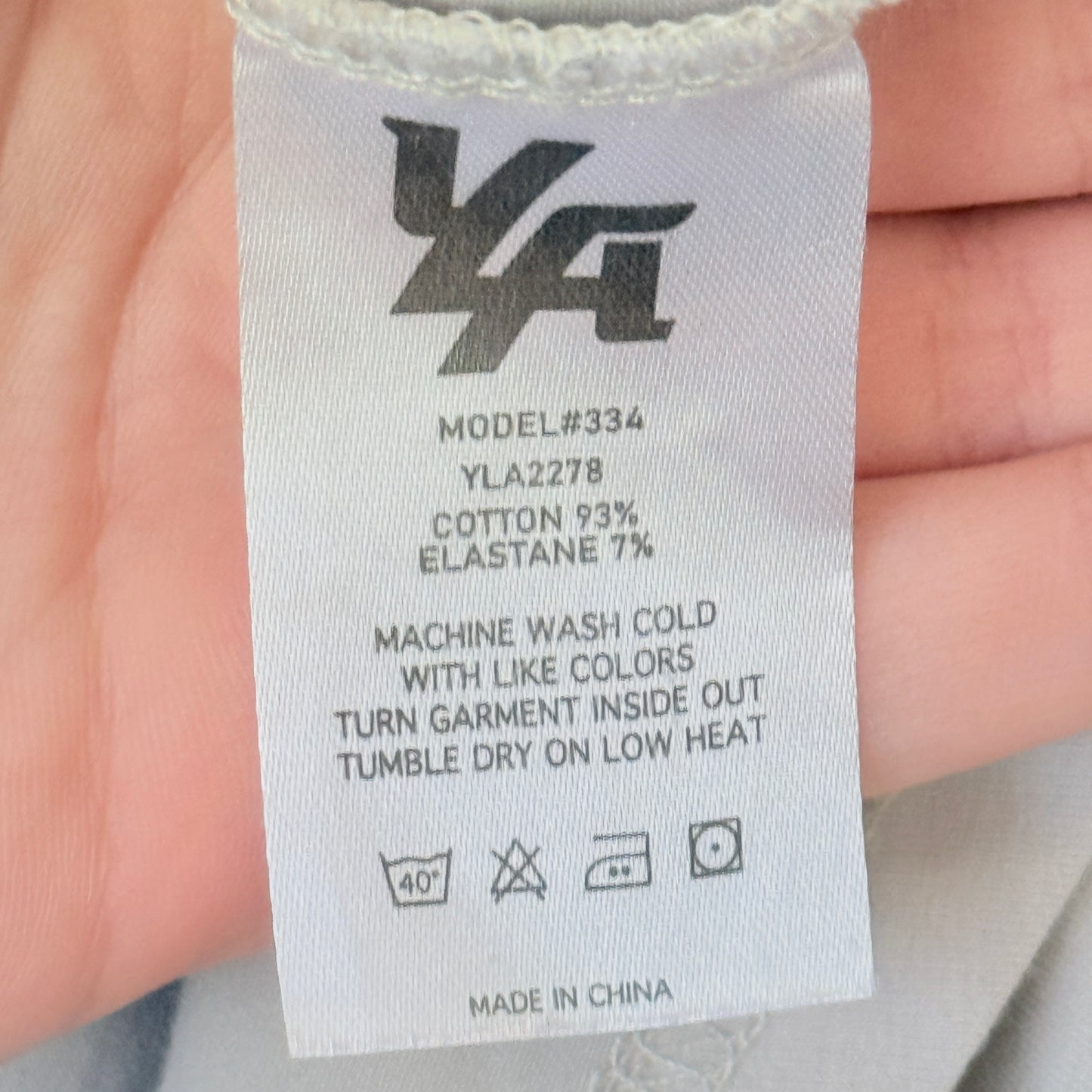 Youngla Size S Beige Racerback Tank Top