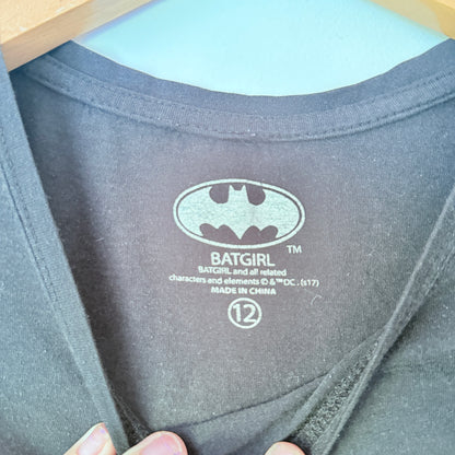 Batgirl Size 12 Black Short-Sleeved T-Shirt