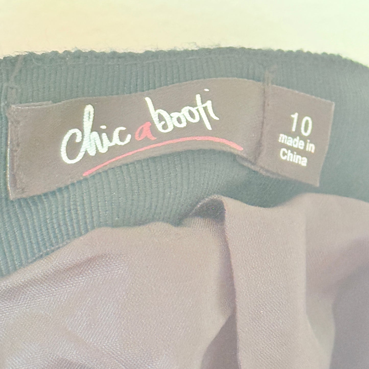 Chic A Booti Size 10 Black and White Snake Print Mini Skirt