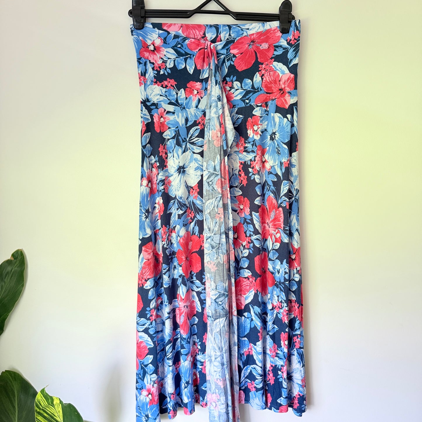 Who's Henri Size M Strapless Floral Maxi Dress Blue Pink White
