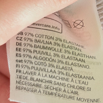 H & M Divided Size S Taupe Ribbed Long-Sleeve Crop Top