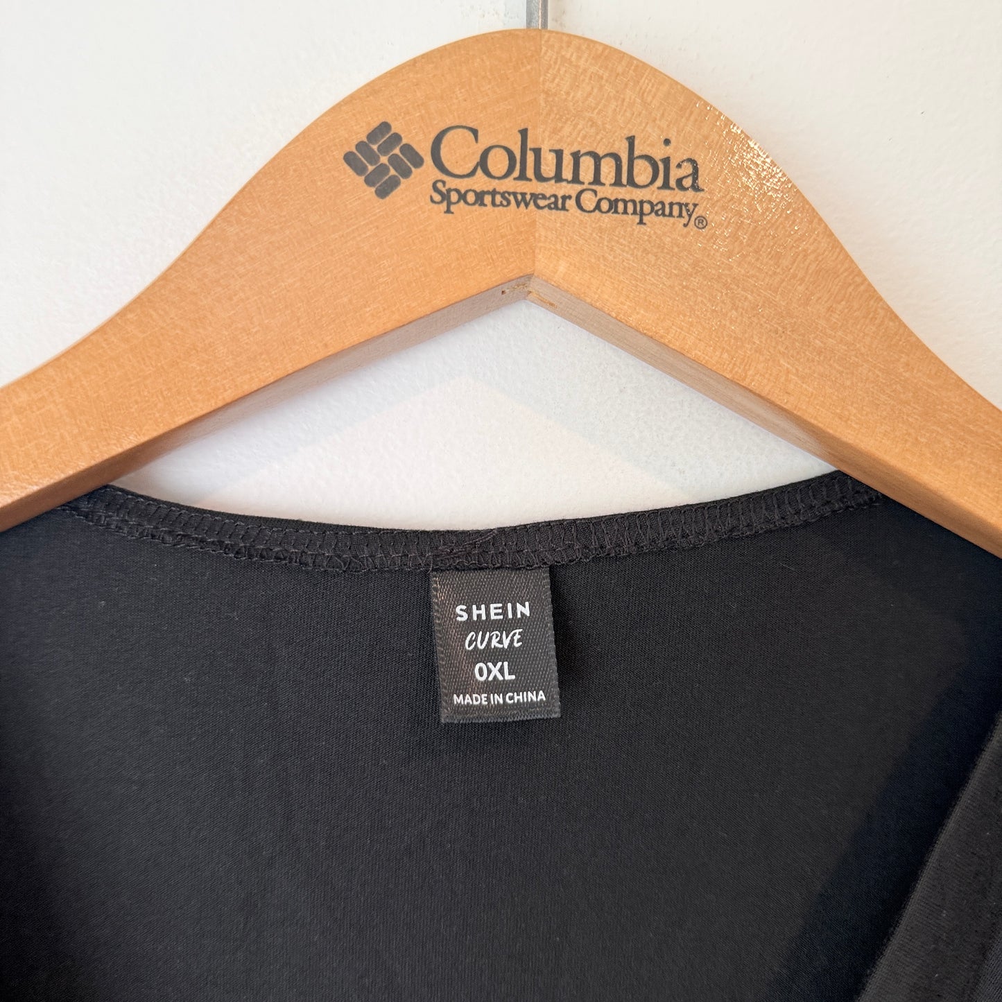 Shein Curve 0XL Black Twist-Front Midi Dress