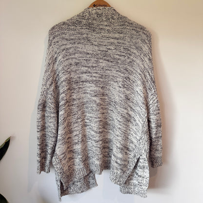 Zara Black & White Open-Front Knit Cardigan