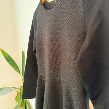 Candie's Size 160/84A | 38(M) | U/Arm to U/Arm 42cm Knit Short Dress
