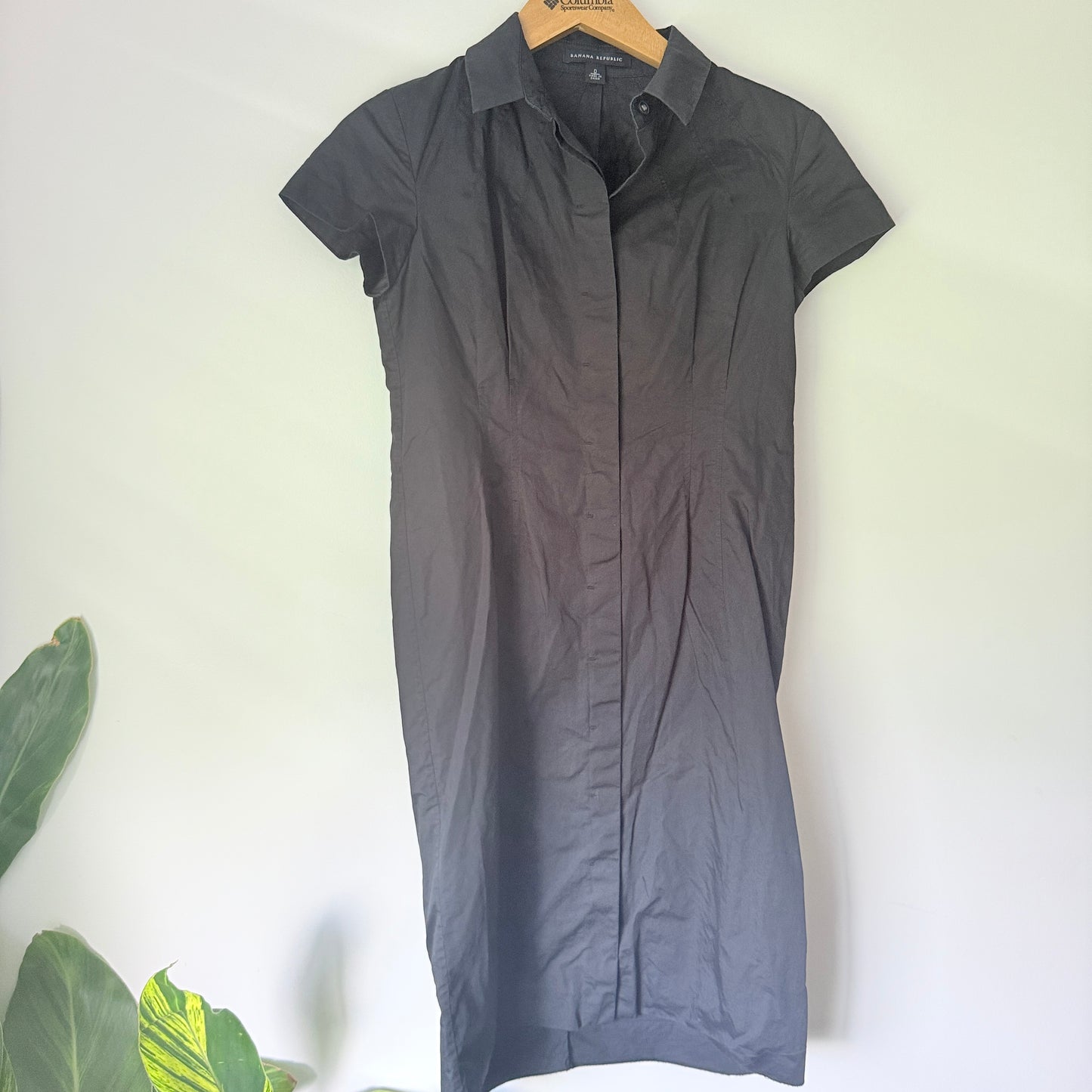Banana Republic Size 0 (39cm U/Arm) Black Short-Sleeve Button-Down Shirt Dress
