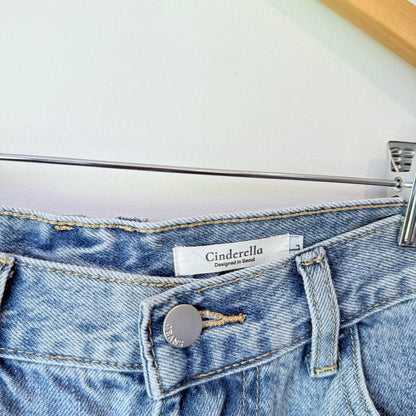 Cinderella Size 36 Light Wash High-Waisted Denim Shorts