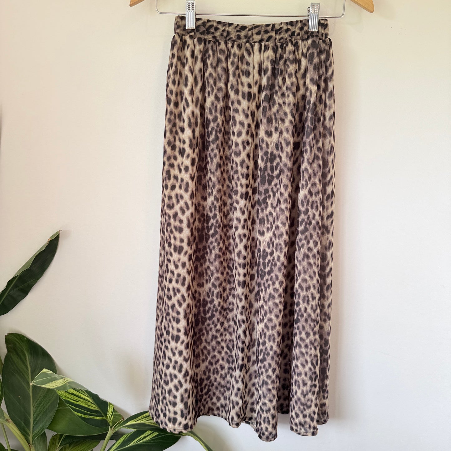 Glassons Leopard Print Maxi Skirt - Size 6