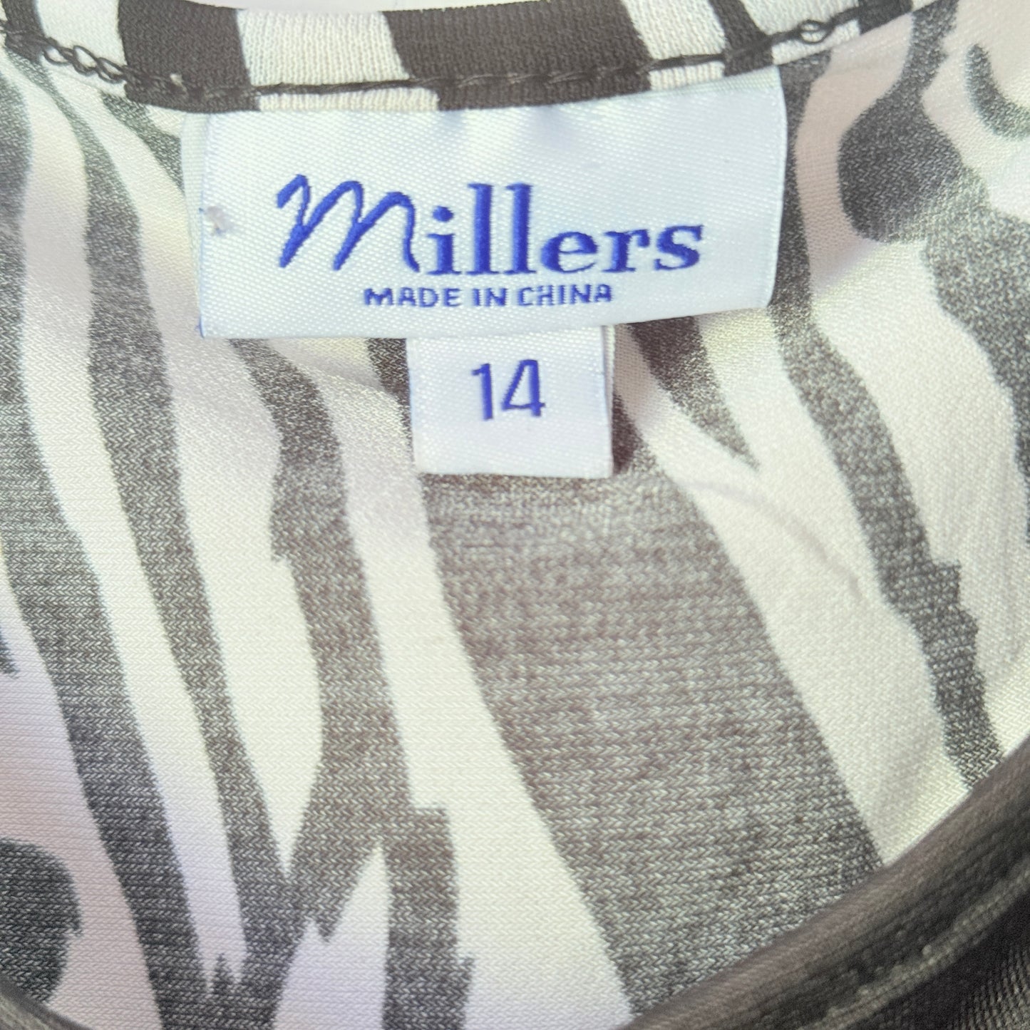 Miller's Size 14 Black and White Zebra Print V-Neck Blouse