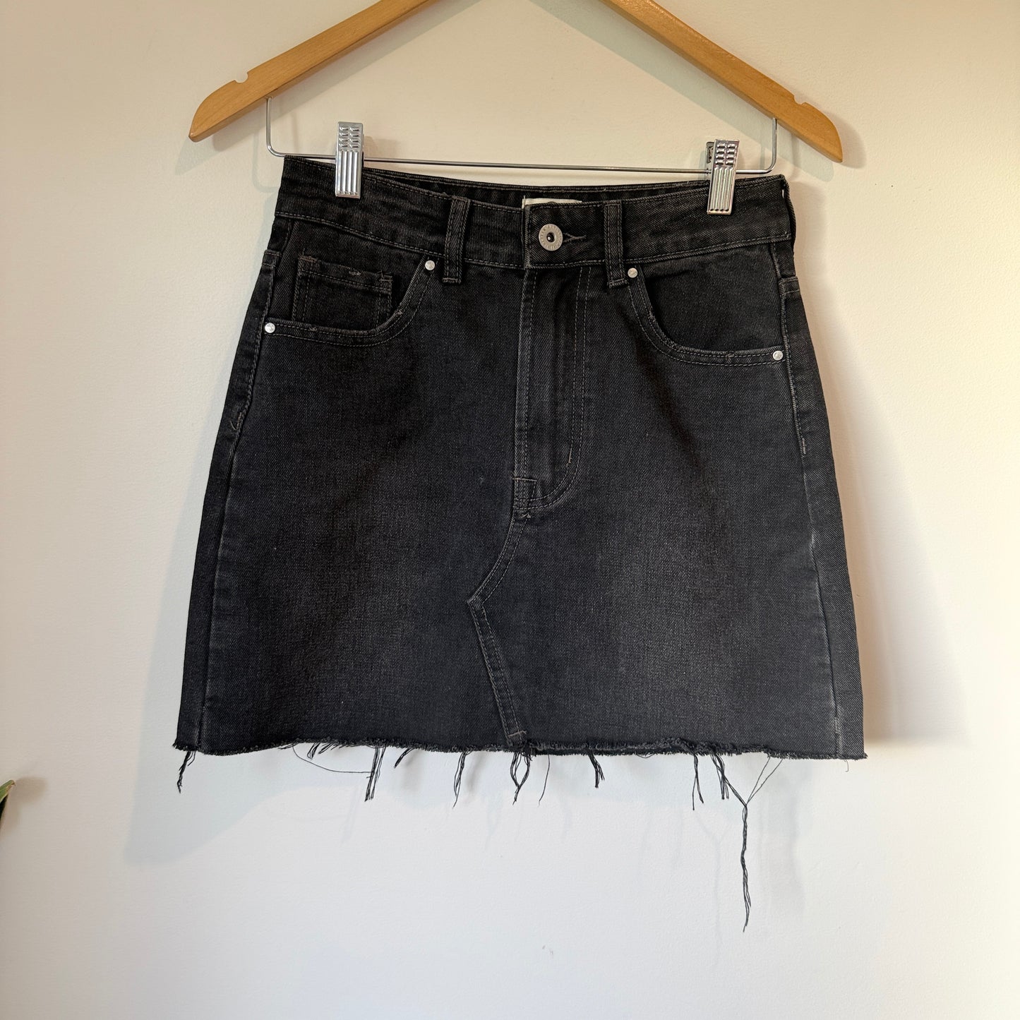 Cotton On Size 8 Black Denim Mini Skirt