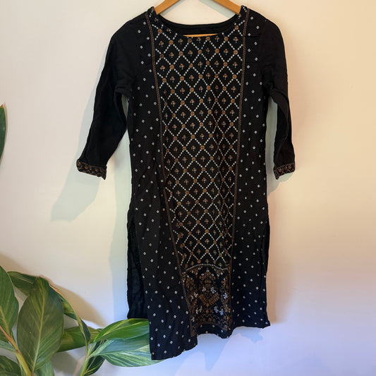 M Size U/Arm to U/Arm 48cm Pattern Kurti