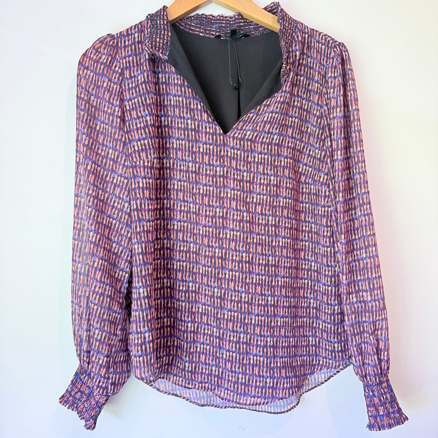 Portmans Size 8 Patterned Sheer V-Neck Long-Sleeve Blouse