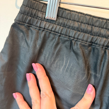 A Brand Size 6 Black Athletic & Casual Shorts