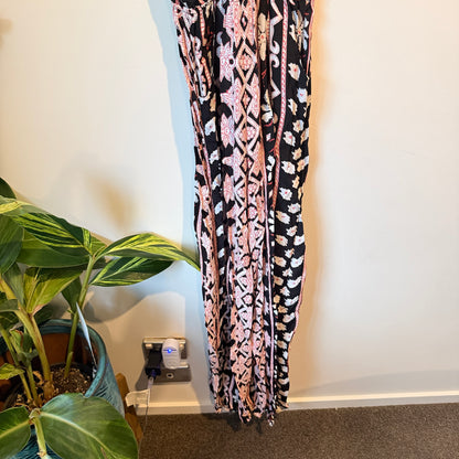 Flynn Skye Size 1 Pink & Black Floral Print Jumpsuit