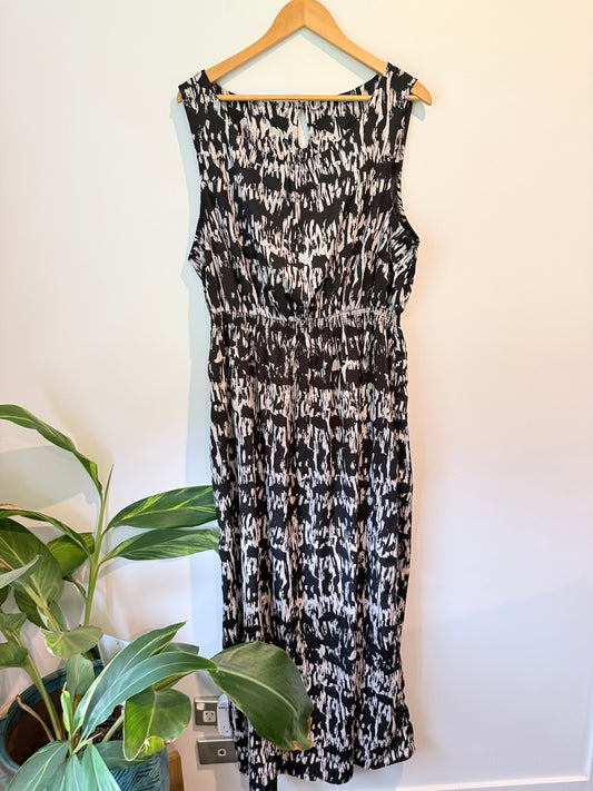 Brand Unknown Abstract Print Midi Dress Black Cream - 49cm - 60cm U/Arm