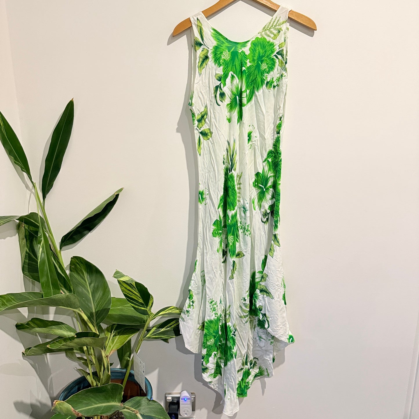 Floral Green Handkerchief Hem Dress - Size Large