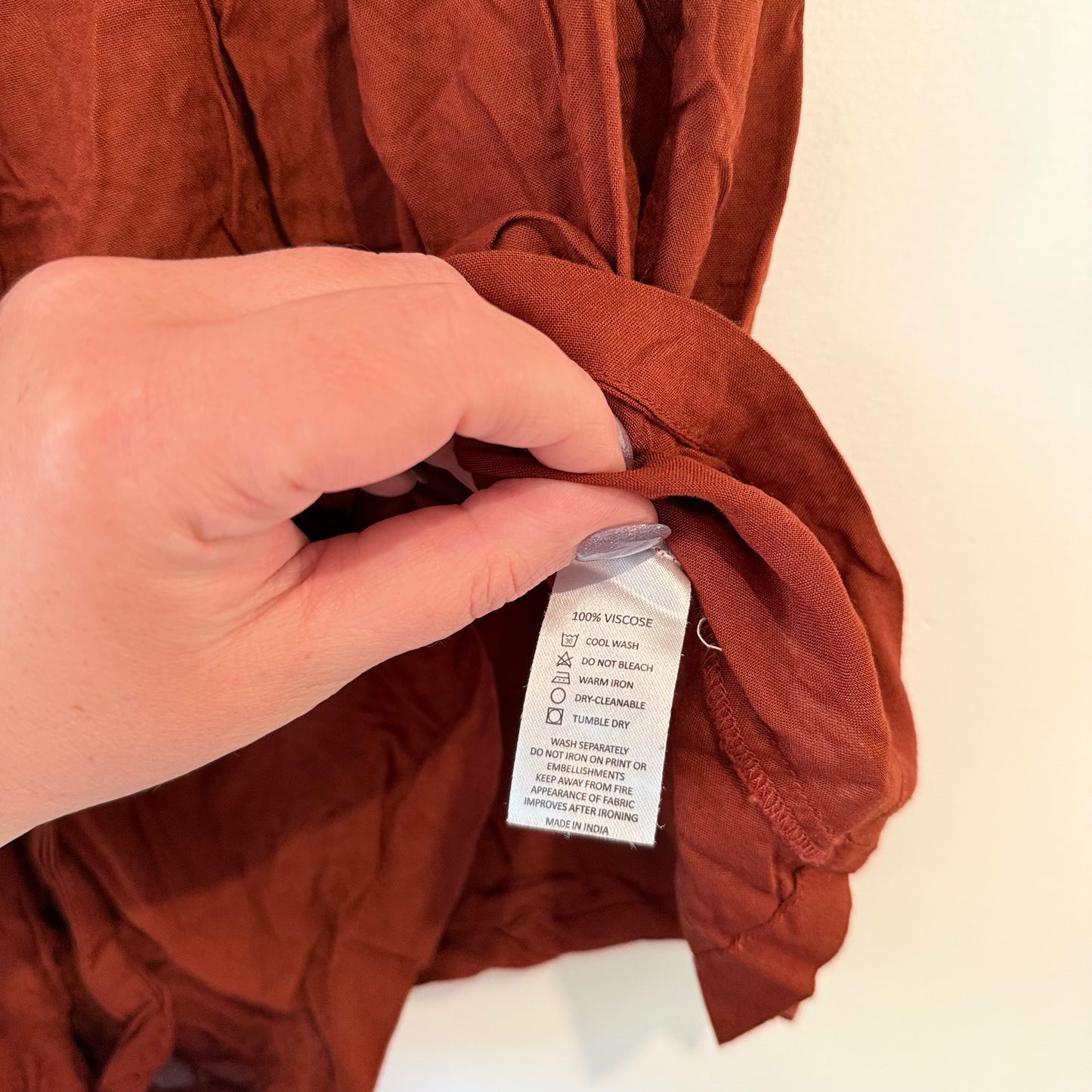 Impact. Size L 100% Viscose Shorts