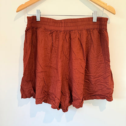 Impact. Size L 100% Viscose Shorts