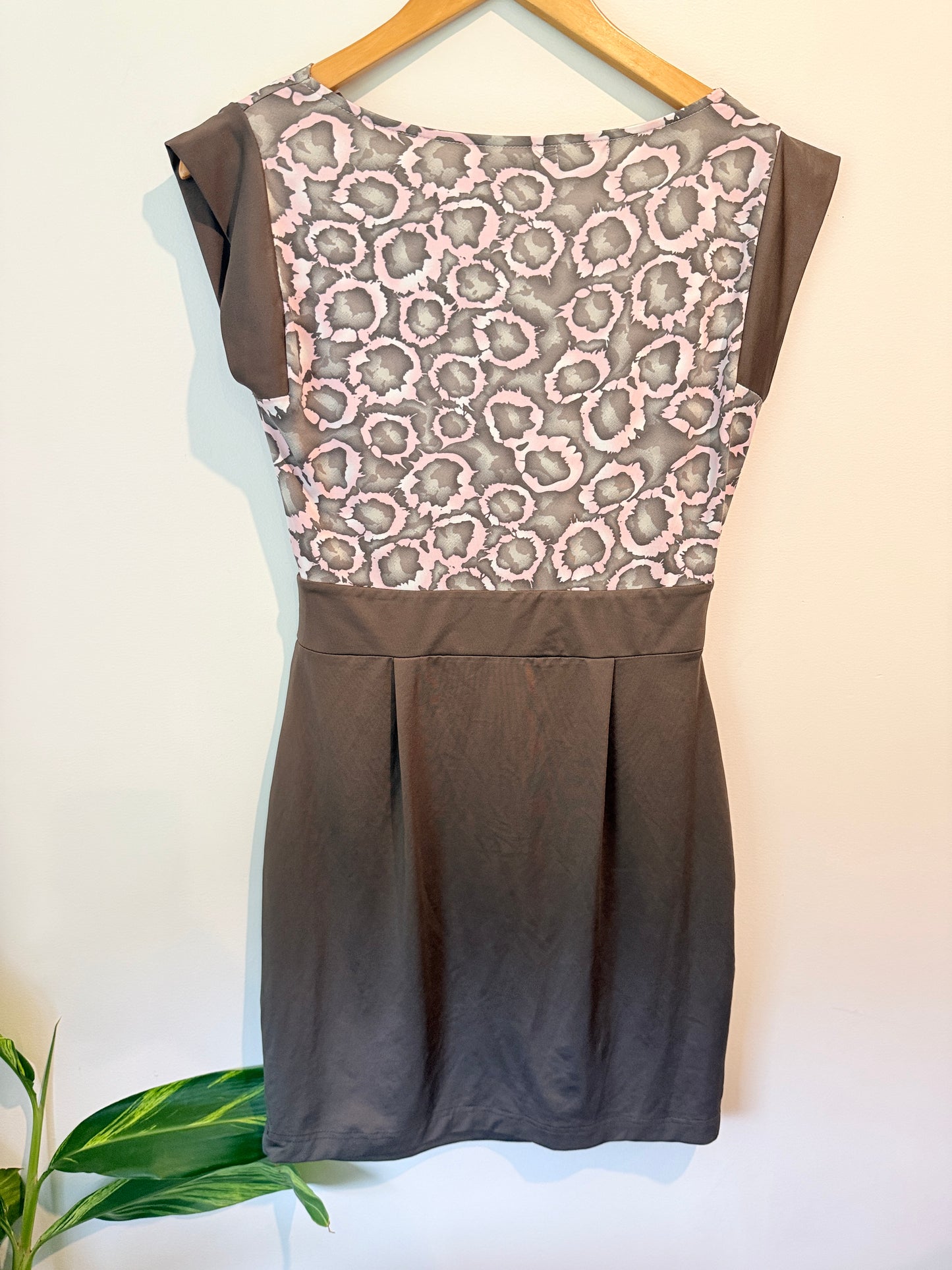 O’STIN Print Cowl Neck Dress – Size XS