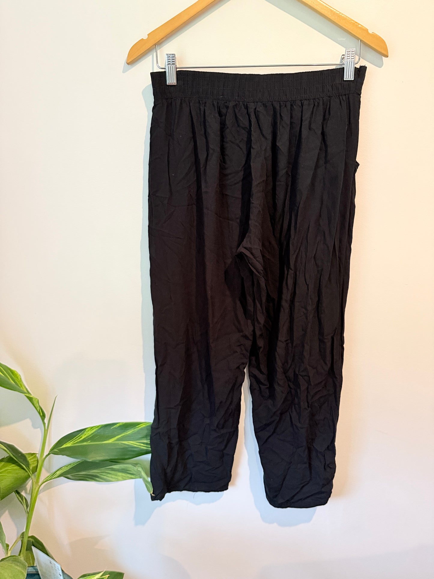 YU FASHION Wide Leg Pants Black - 72cm waist unstretched