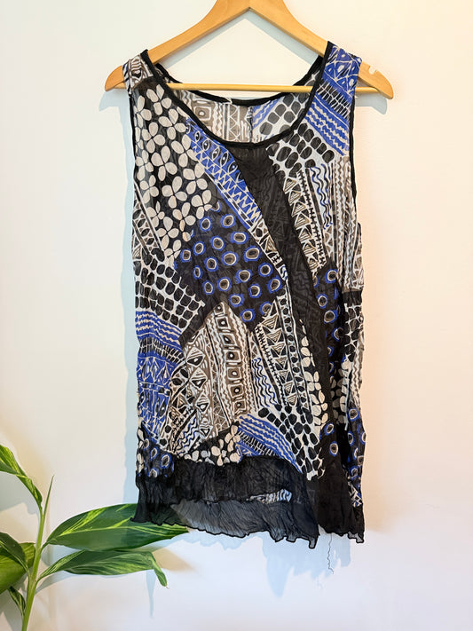 Brand Unknown Abstract Print Sleeveless Top Blue Black - 50cm U/arm