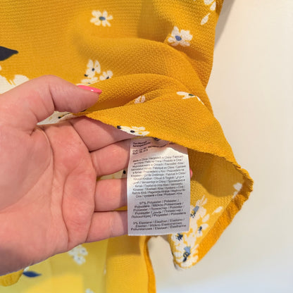 Only Size 38 Yellow Floral Blouse