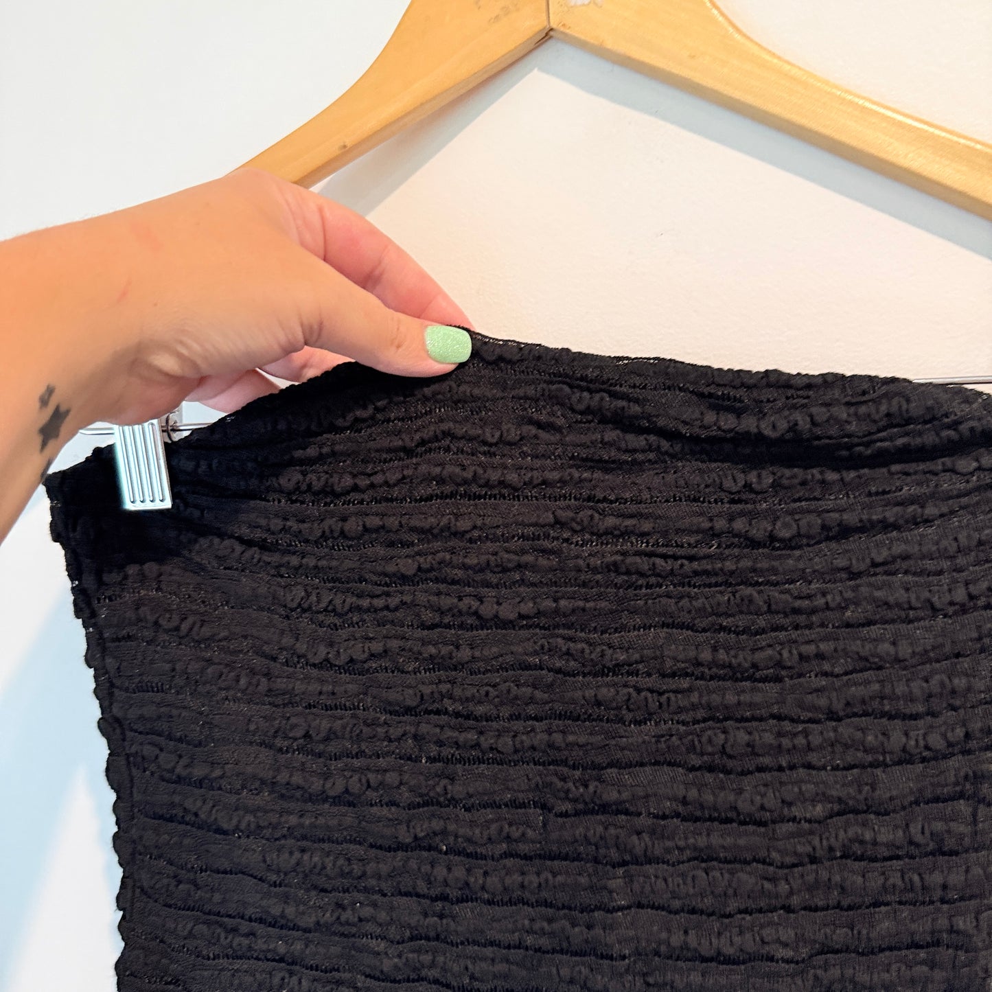 Glassons Black Textured Tube Top – Size M