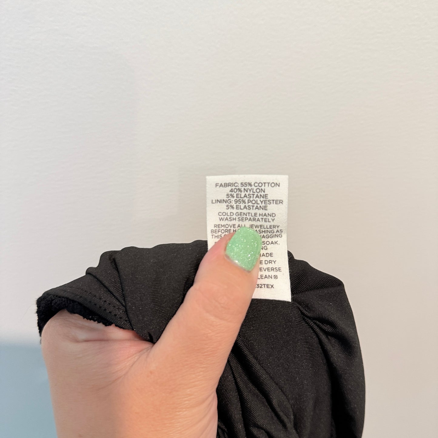 Glassons Black Textured Tube Top – Size M