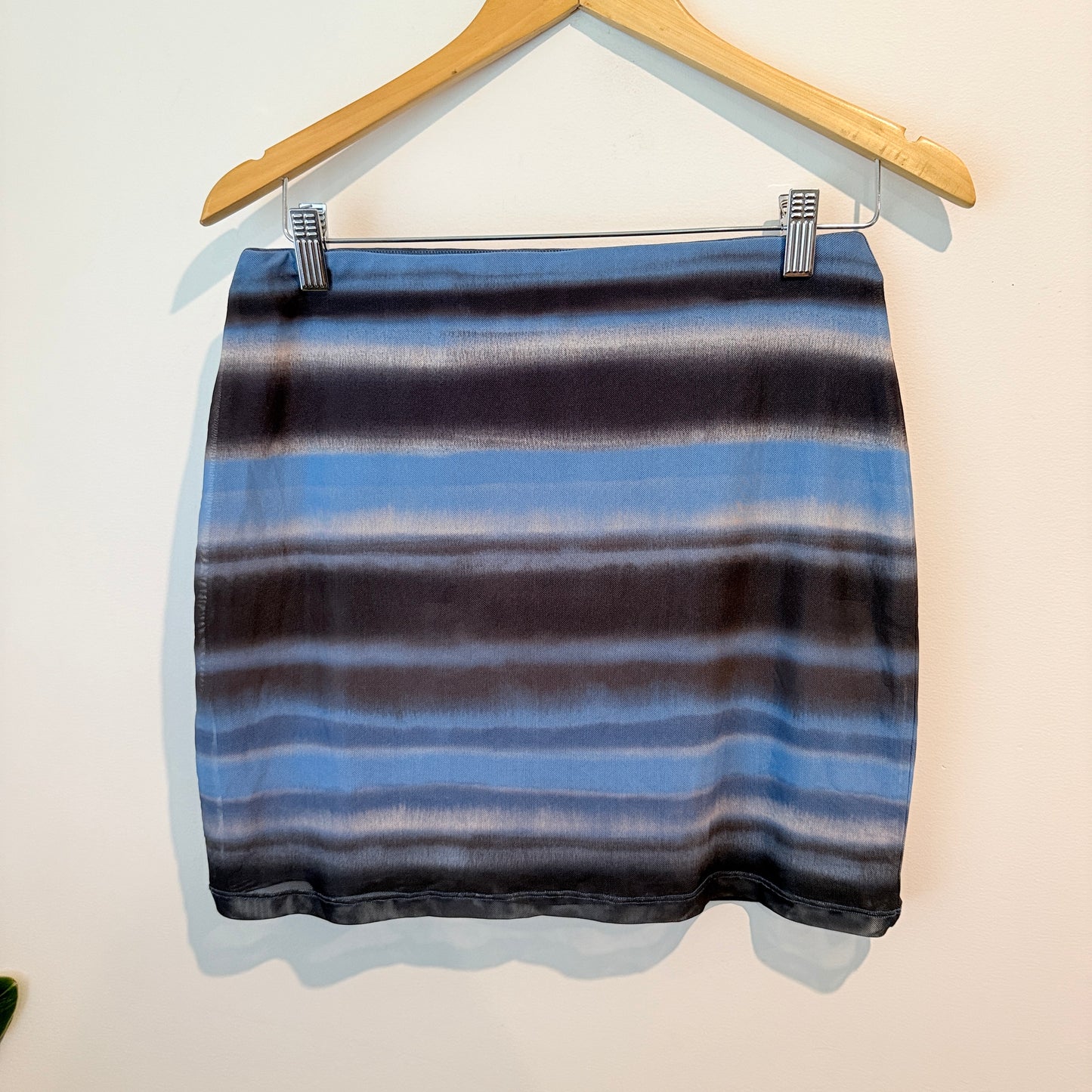 Glassons Blue Ombre Mini Skirt – Size M