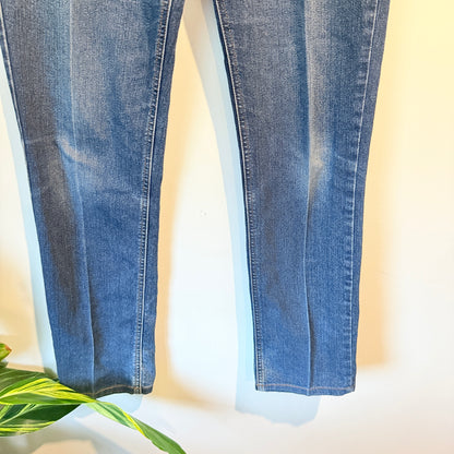 Newport Studio Size 10 Denim Blue Jeans