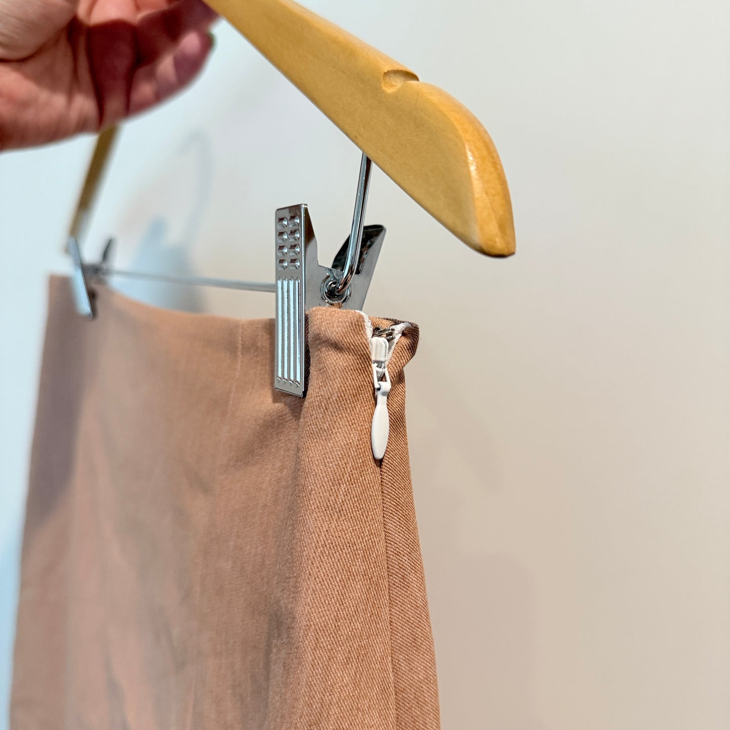 Glassons Camel Mini Skirt – Size 10