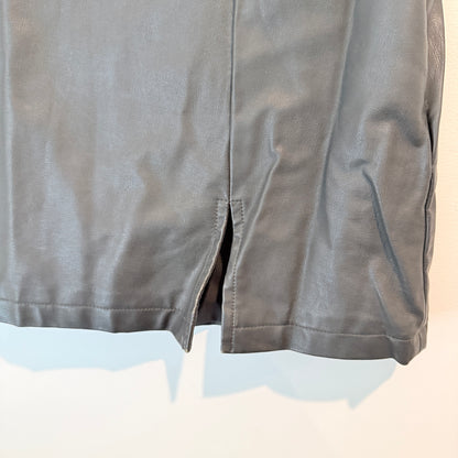 Glassons Black Faux Leather Mini Skirt With Side Split – Size 10