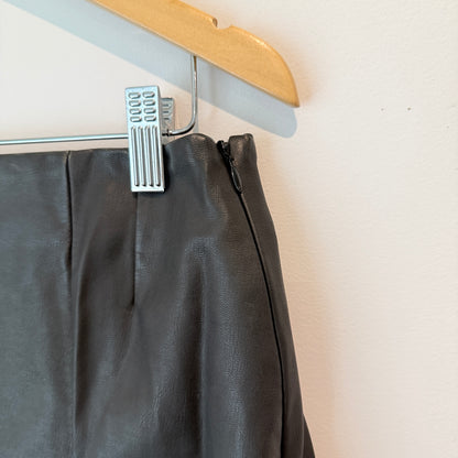 Glassons Black Faux Leather Mini Skirt With Side Split – Size 10