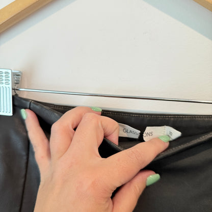 Glassons Black Faux Leather Mini Skirt With Side Split – Size 10