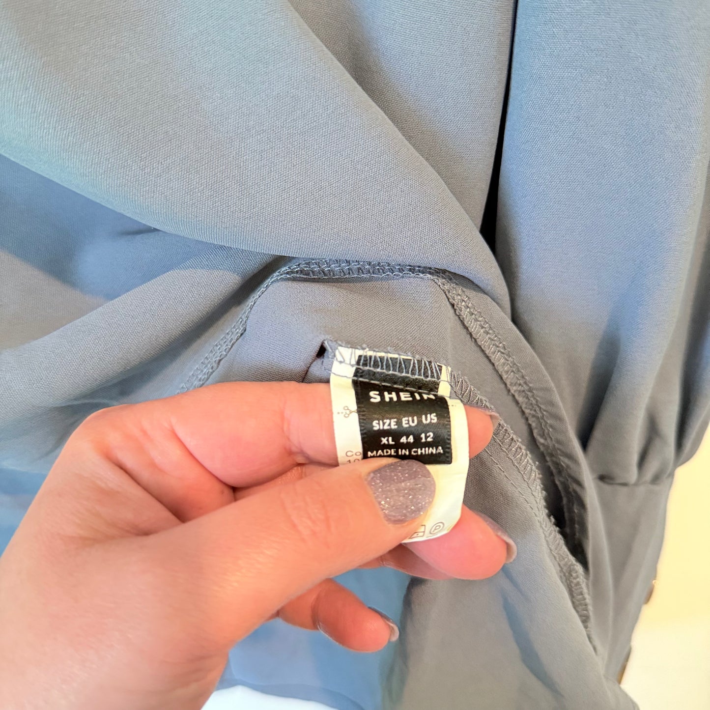 Shein Size XL Long-Sleeve Button Back Blouse