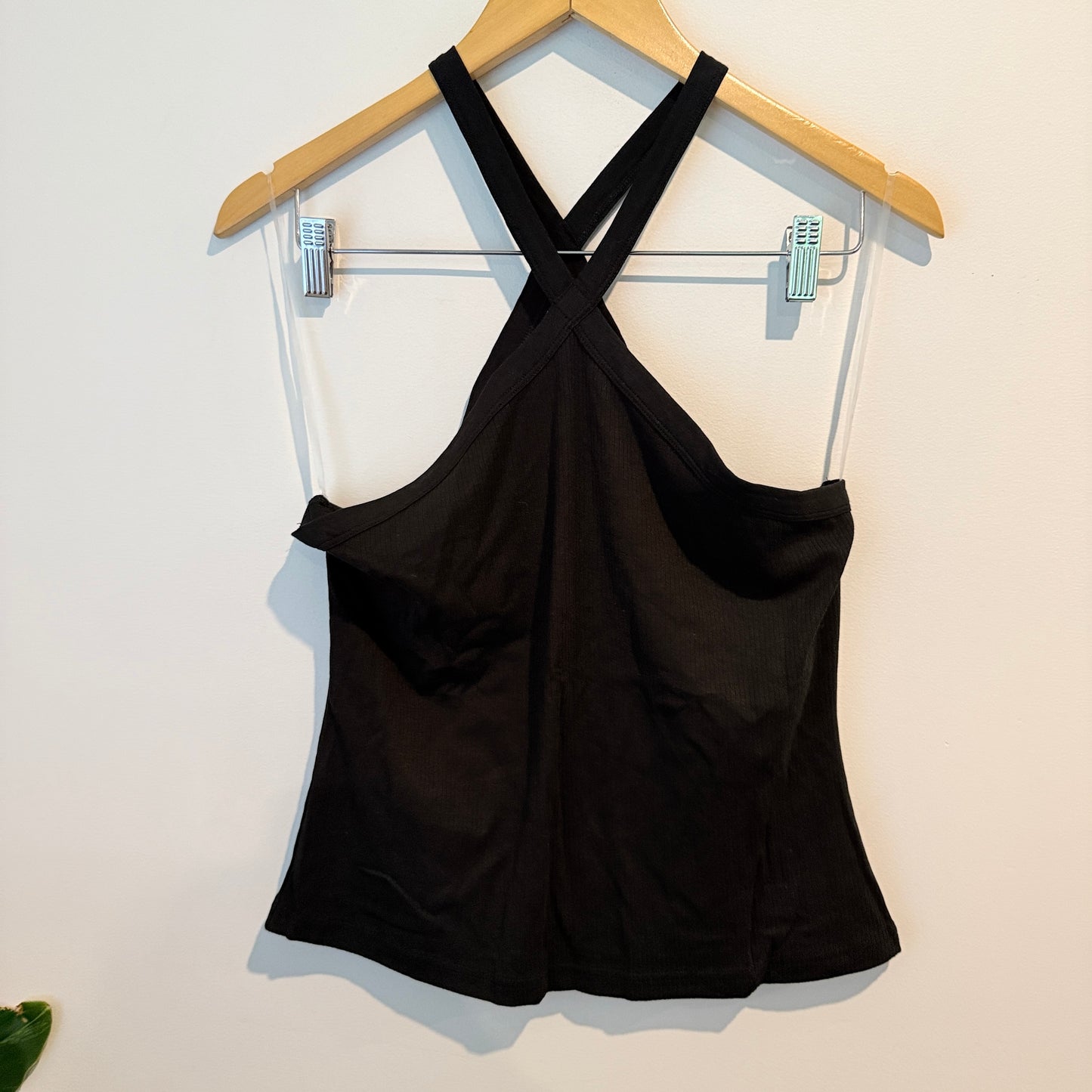 Glassons Black Cross-Back Cami Top – Size XL