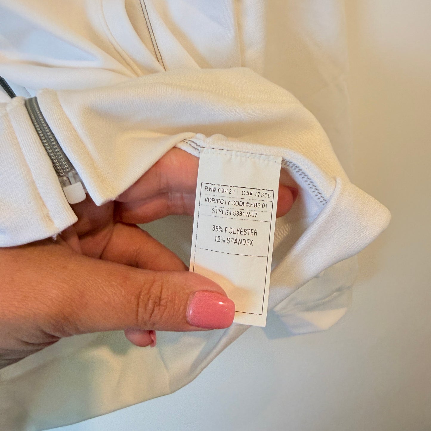 Reebok White Full-Zip Hoodie - Size Medium