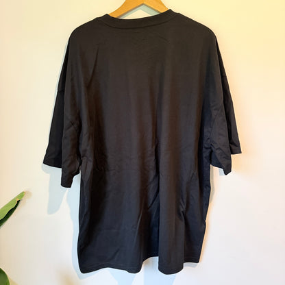 'We Rely On The Streets' T-Shirt - Size XL