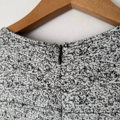 H & M Size S Textured Dress