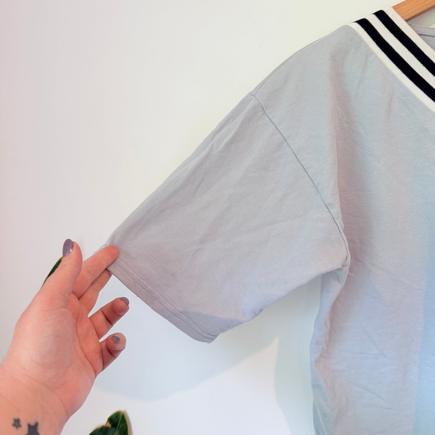 BLOSSOM Varsity V-Neck T-Shirt Light Blue - 53cm Underarm