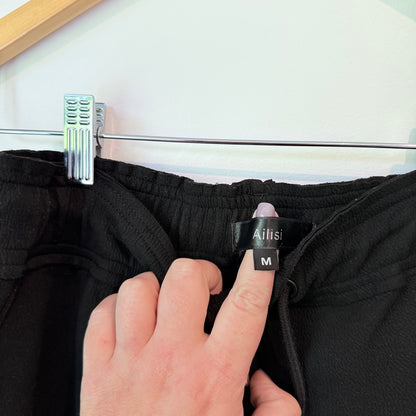 Ailisi Black Textured Jogger Pants Size M