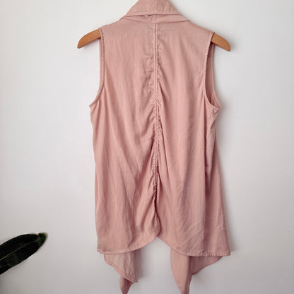 Sussan Size 8 Sleeveless Draped Jacket