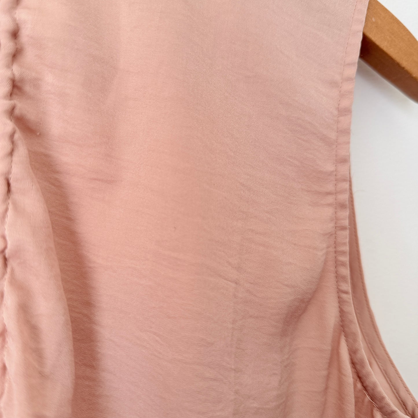 Sussan Size 8 Sleeveless Draped Jacket