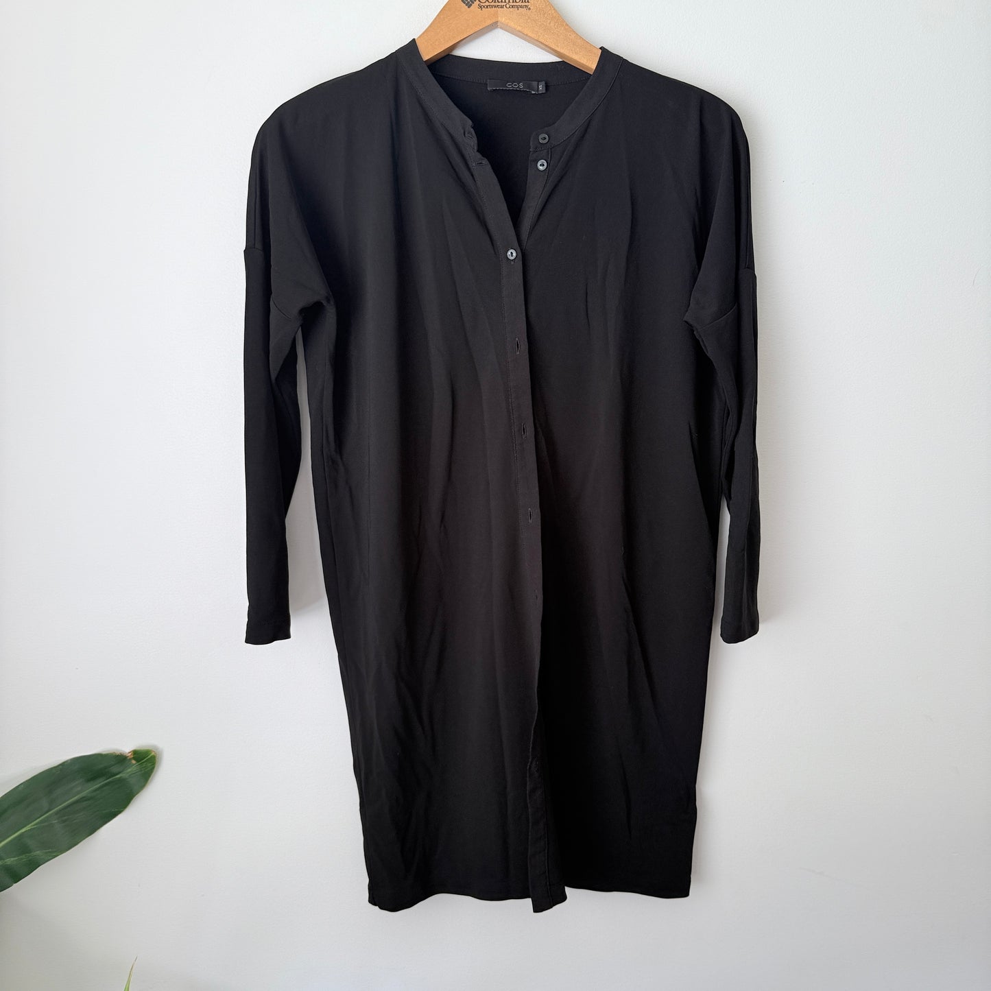COS Size XS Black Long-Sleeve Oversize Viscose Blend Shirt