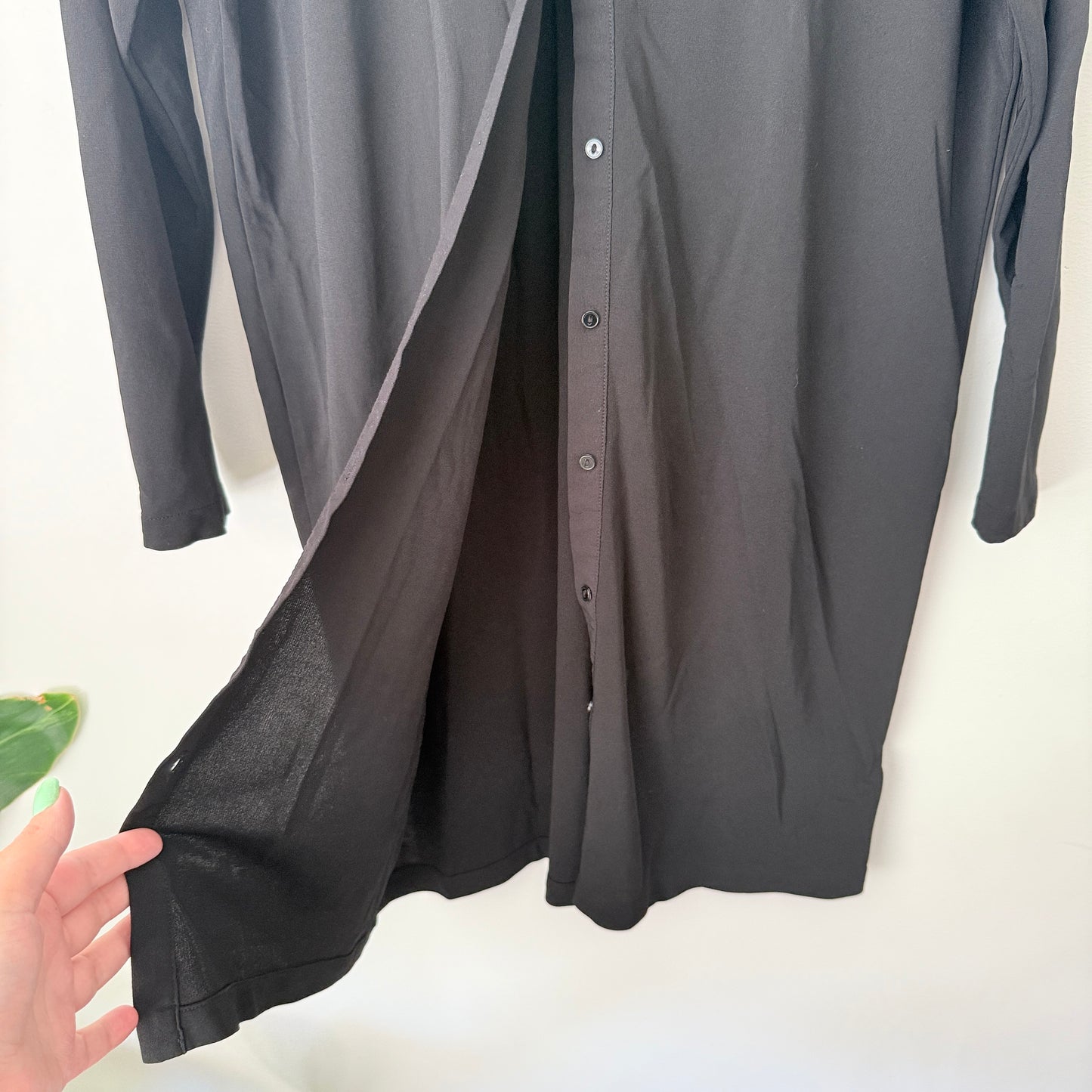 COS Size XS Black Long-Sleeve Oversize Viscose Blend Shirt