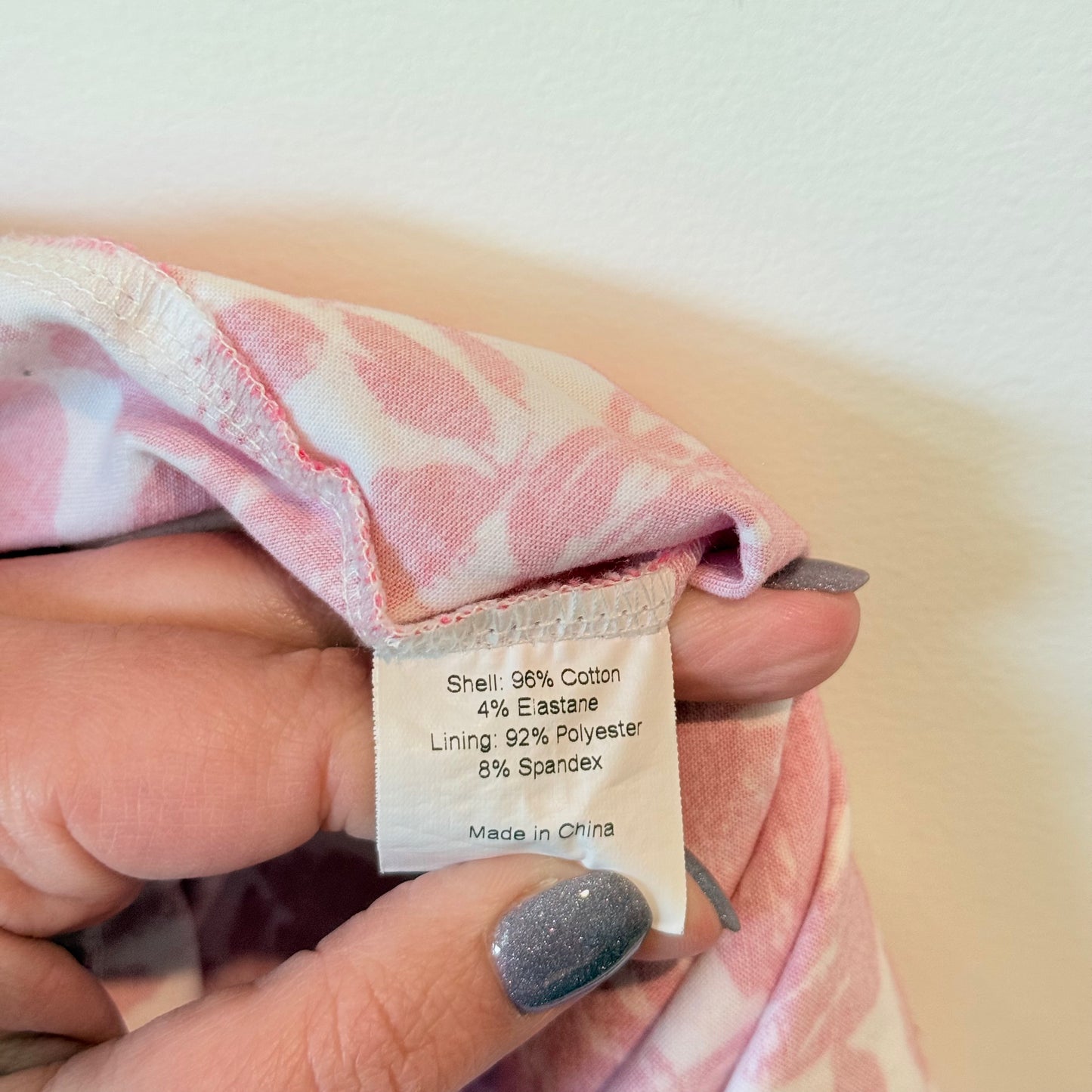 Artisan Size 10 Red Floral Sleeveless Dress