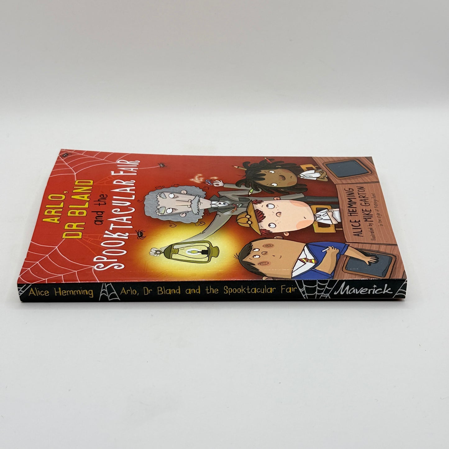 Arlo, Dr Bland and the Spooktacular Fair by Alice Hemming