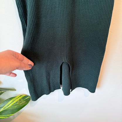 Mirrou Size L Black Ribbed Long-Sleeve Henley Midi Dress