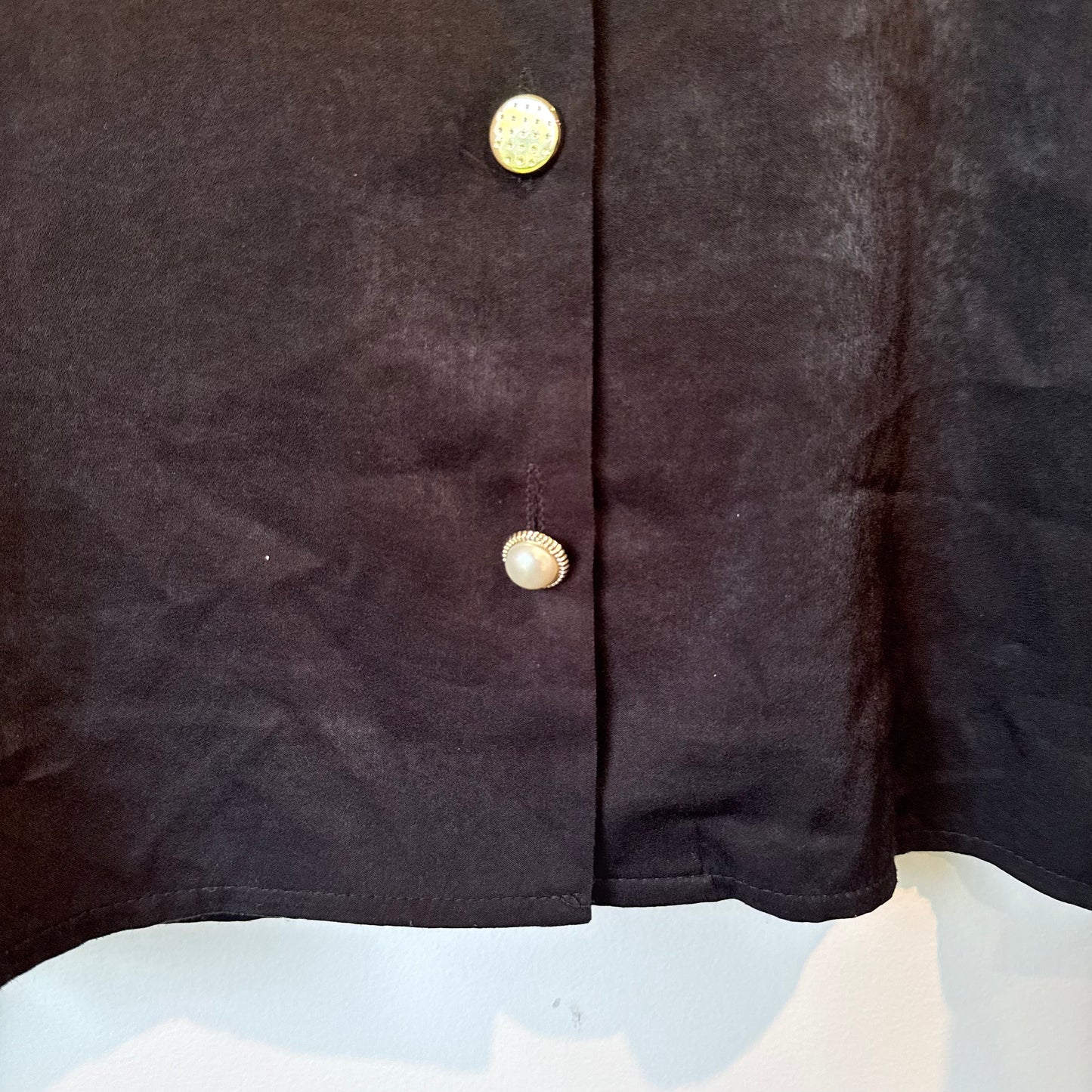 Juno U/Arm 50cm Black Long-Sleeve Blouse