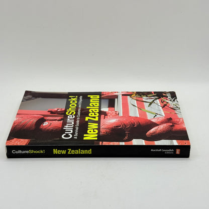 CultureShock! New Zealand by Peter Oettli